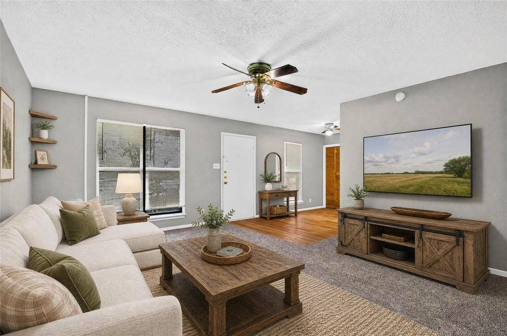 6530 Fall Creek Highway, Granbury, TX 76049