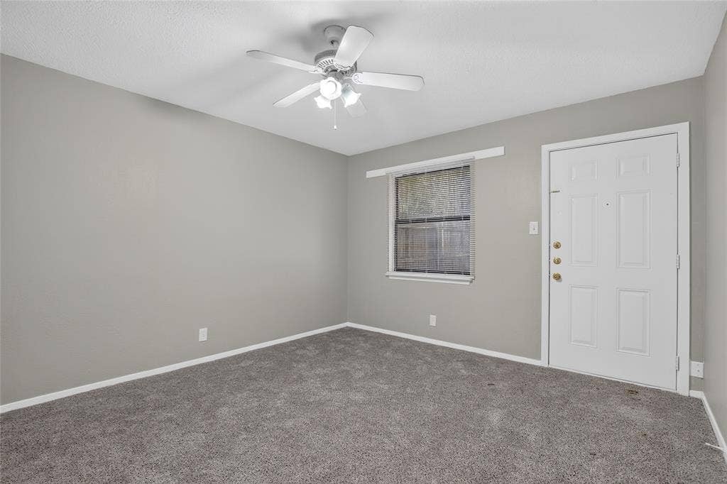 6530 Fall Creek Highway, Granbury, TX 76049