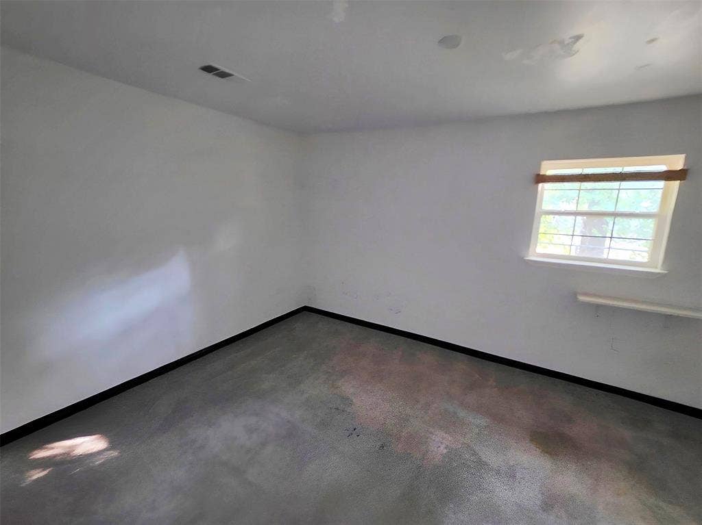 2914 Carpenter Avenue, Dallas, TX 75215