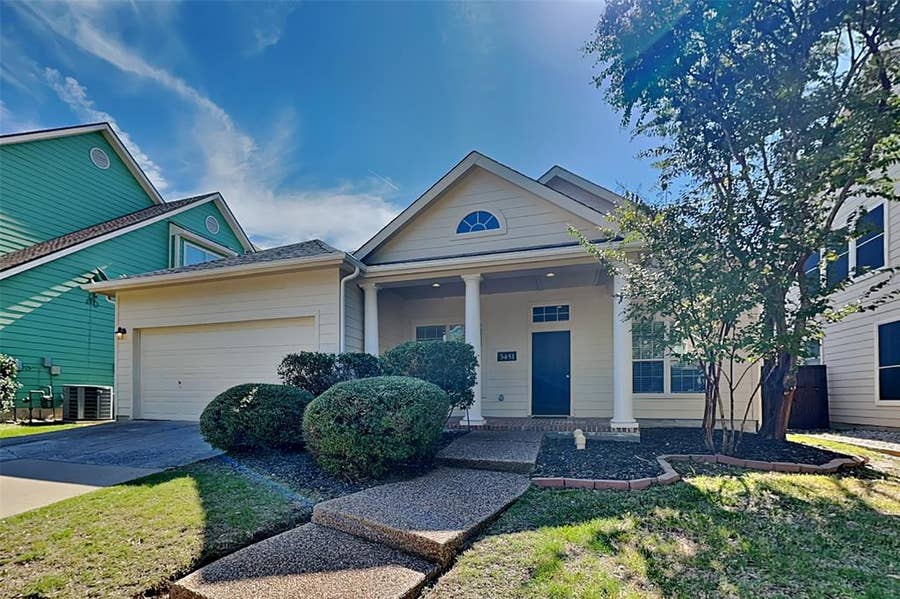 Property photo for 3451 Oakleigh Lane, Frisco, TX