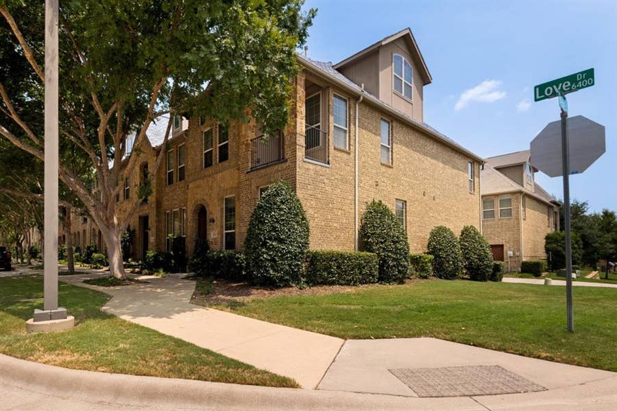 Property photo for 6434 Love Drive, Irving, TX