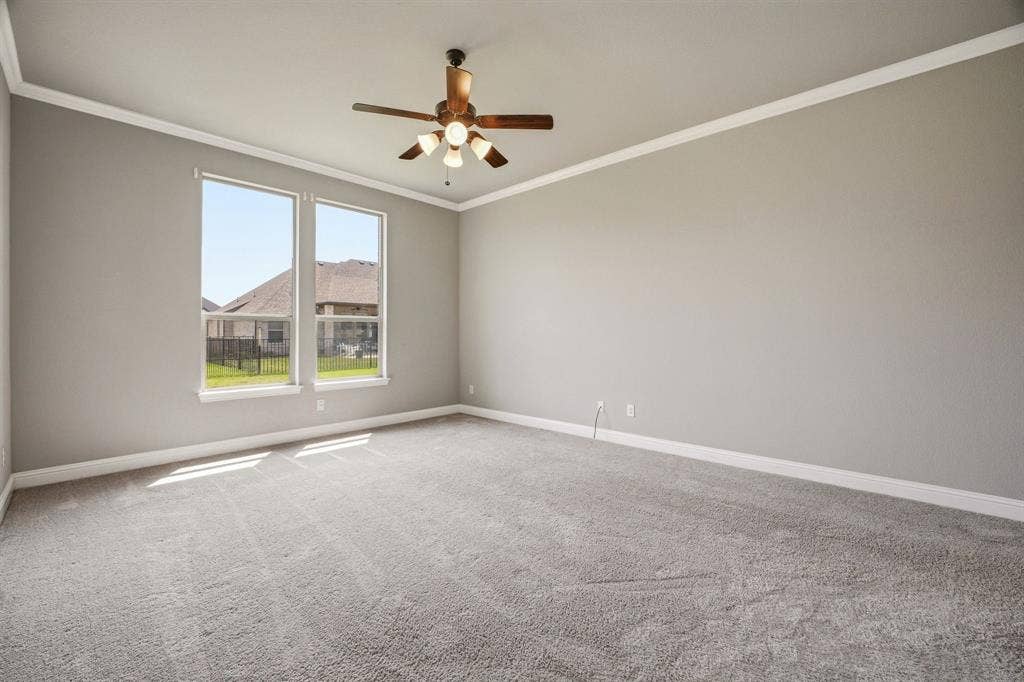 1038 Mickelson Drive, Granbury, TX 76048