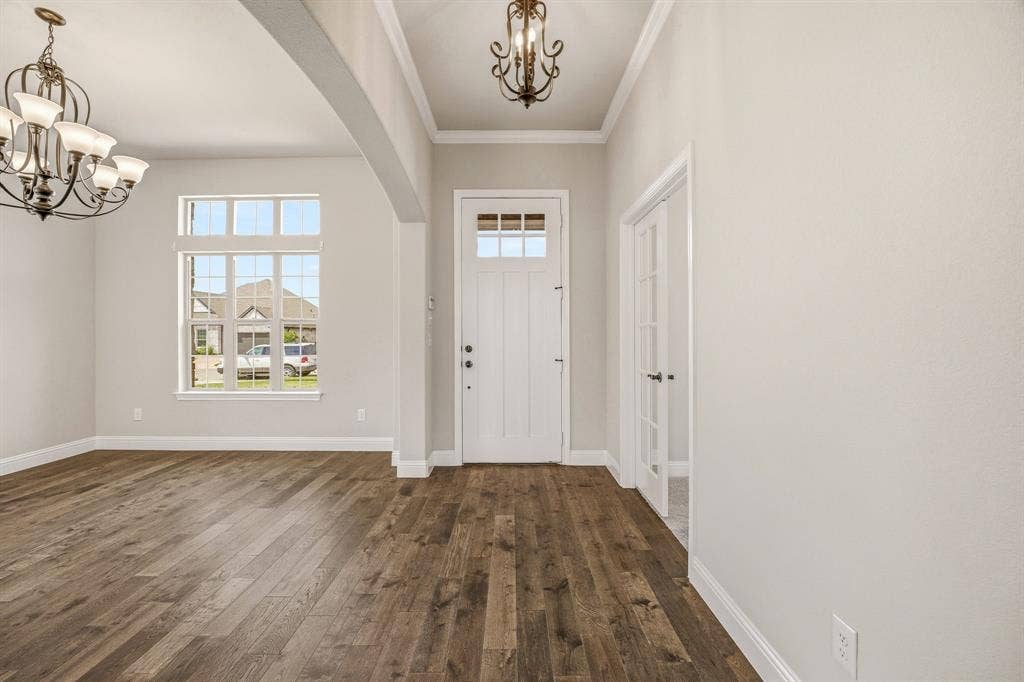 1038 Mickelson Drive, Granbury, TX 76048