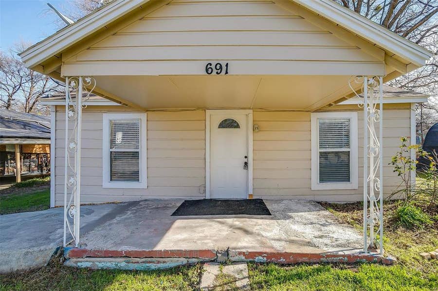 Property photo for 691 Meadow Park Drive, White Settlement, TX