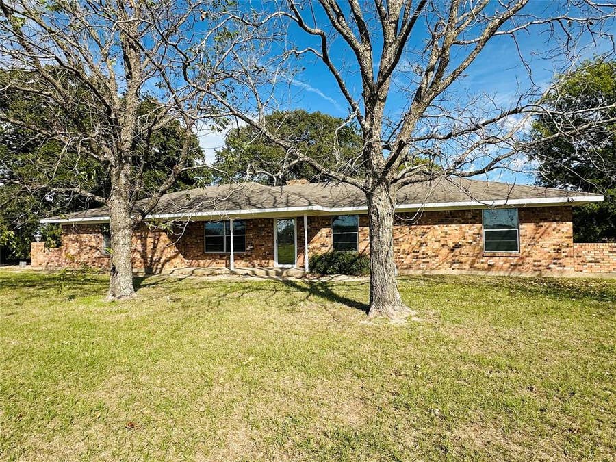 Property photo for 4399 State Highway 69 S, Greenville, TX