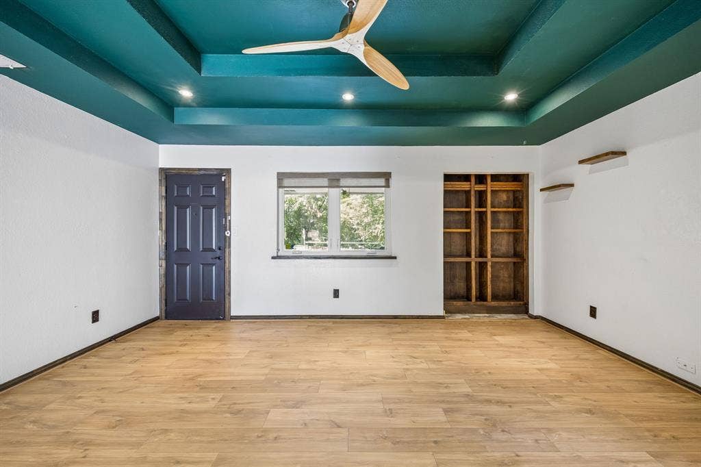2749 Buna Drive, Dallas, TX 75211 2749 Buna Drive, Dallas, TX 75211