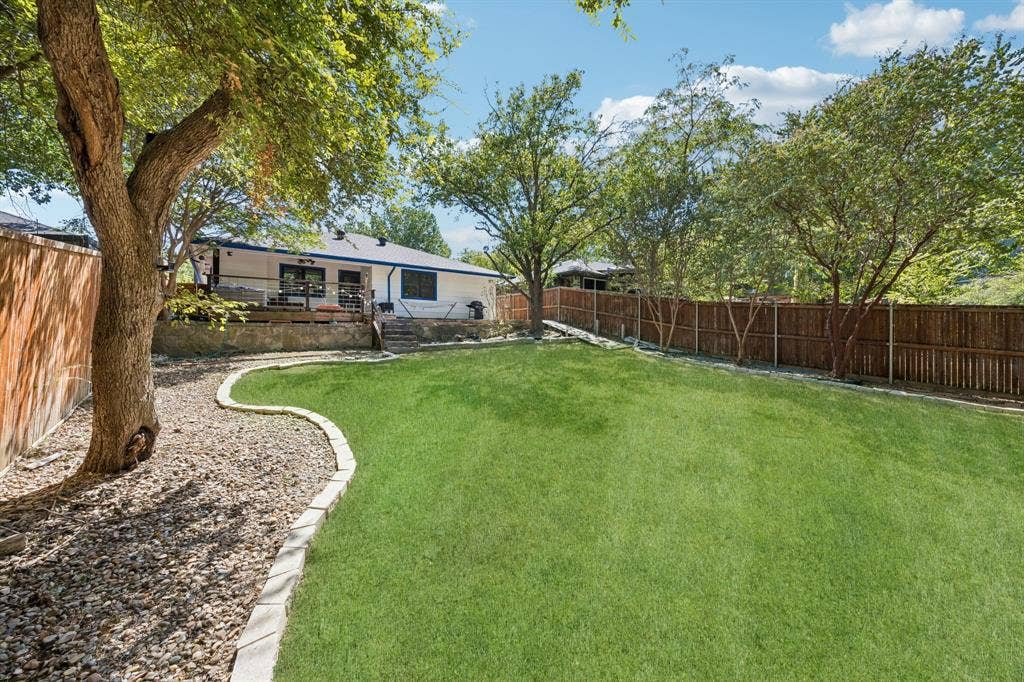 2749 Buna Drive, Dallas, TX 75211 2749 Buna Drive, Dallas, TX 75211