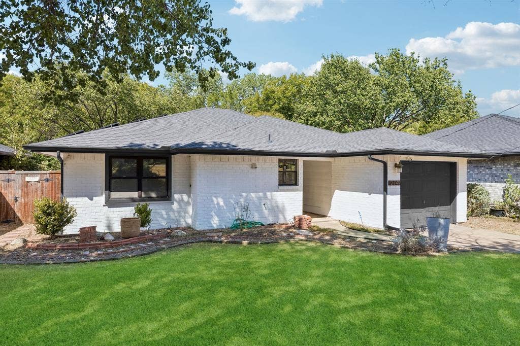2749 Buna Drive, Dallas, TX 75211 2749 Buna Drive, Dallas, TX 75211