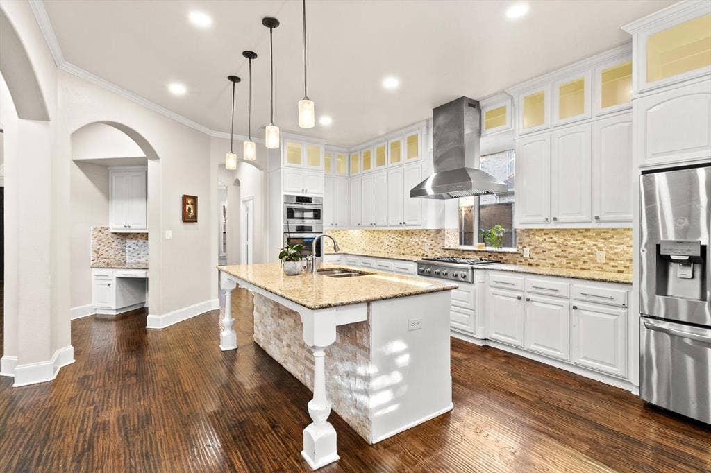11028 Coventry Lane, Frisco, TX 75035 11028 Coventry Lane, Frisco, TX 75035