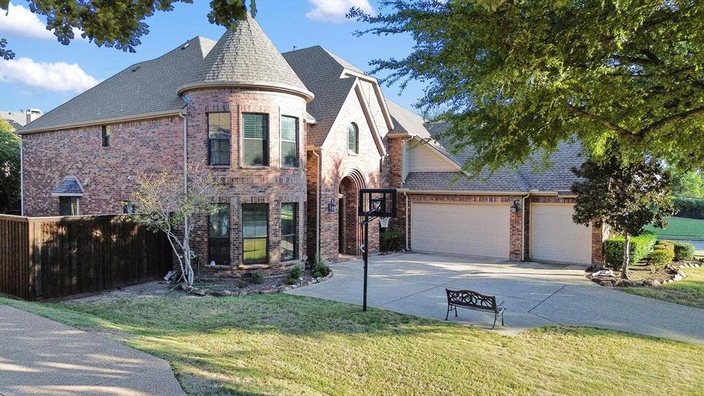11028 Coventry Lane, Frisco, TX 75035 11028 Coventry Lane, Frisco, TX 75035