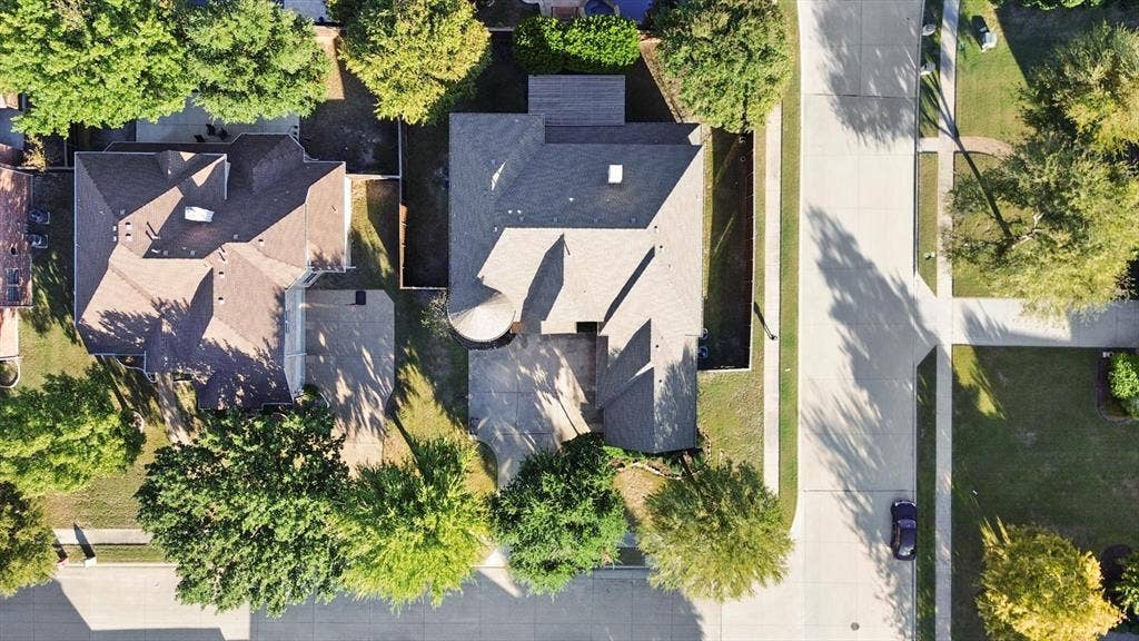 11028 Coventry Lane, Frisco, TX 75035 11028 Coventry Lane, Frisco, TX 75035