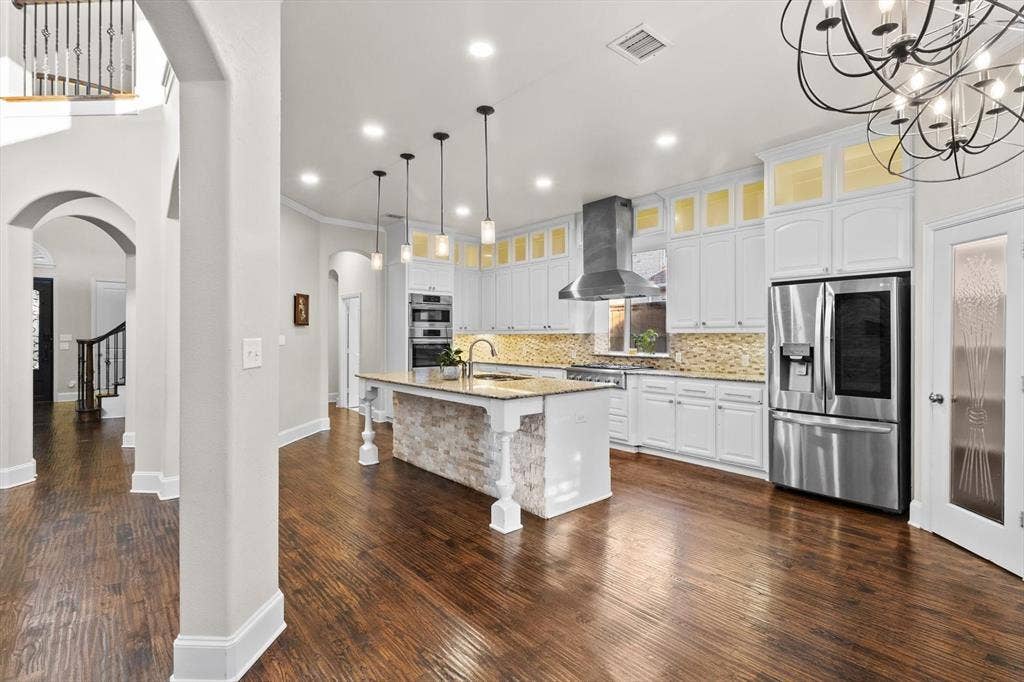 11028 Coventry Lane, Frisco, TX 75035 11028 Coventry Lane, Frisco, TX 75035
