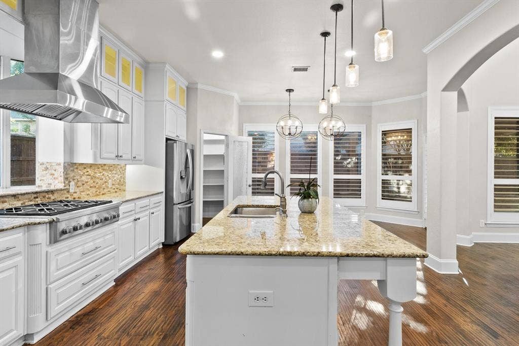 11028 Coventry Lane, Frisco, TX 75035 11028 Coventry Lane, Frisco, TX 75035