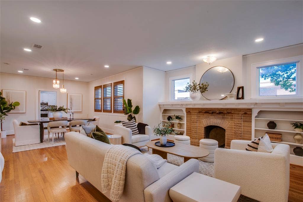 635 N Montclair Avenue, Dallas, TX 75208 635 N Montclair Avenue, Dallas, TX 75208