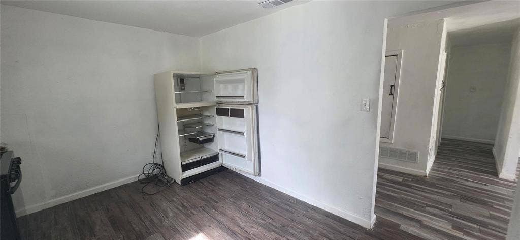 3510 Marshall Street, Greenville, TX 75401 3510 Marshall Street, Greenville, TX 75401