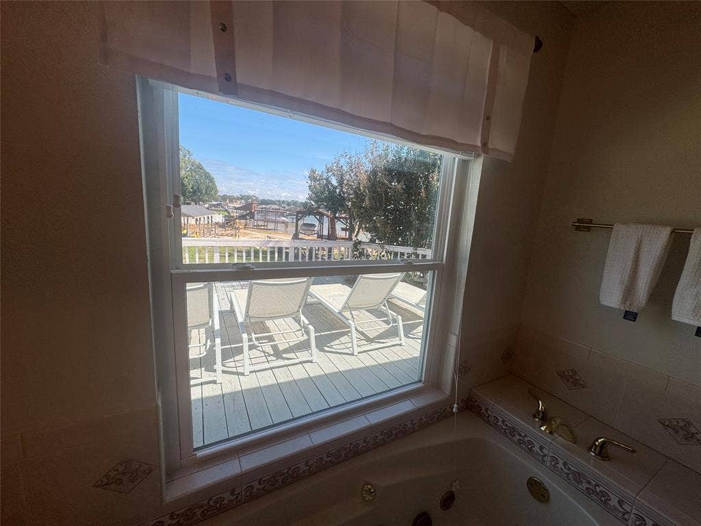 183 Seaside Drive, Gun Barrel City, TX 75156 183 Seaside Drive, Gun Barrel City, TX 75156