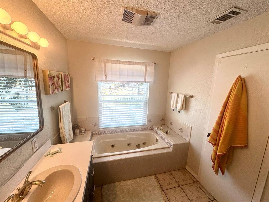 183 Seaside Drive, Gun Barrel City, TX 75156 183 Seaside Drive, Gun Barrel City, TX 75156