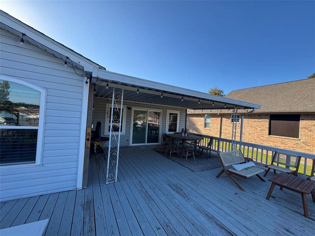 183 Seaside Drive, Gun Barrel City, TX 75156 183 Seaside Drive, Gun Barrel City, TX 75156