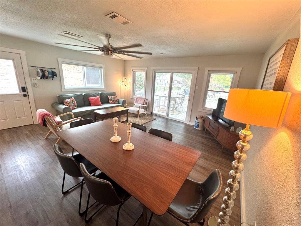 183 Seaside Drive, Gun Barrel City, TX 75156 183 Seaside Drive, Gun Barrel City, TX 75156