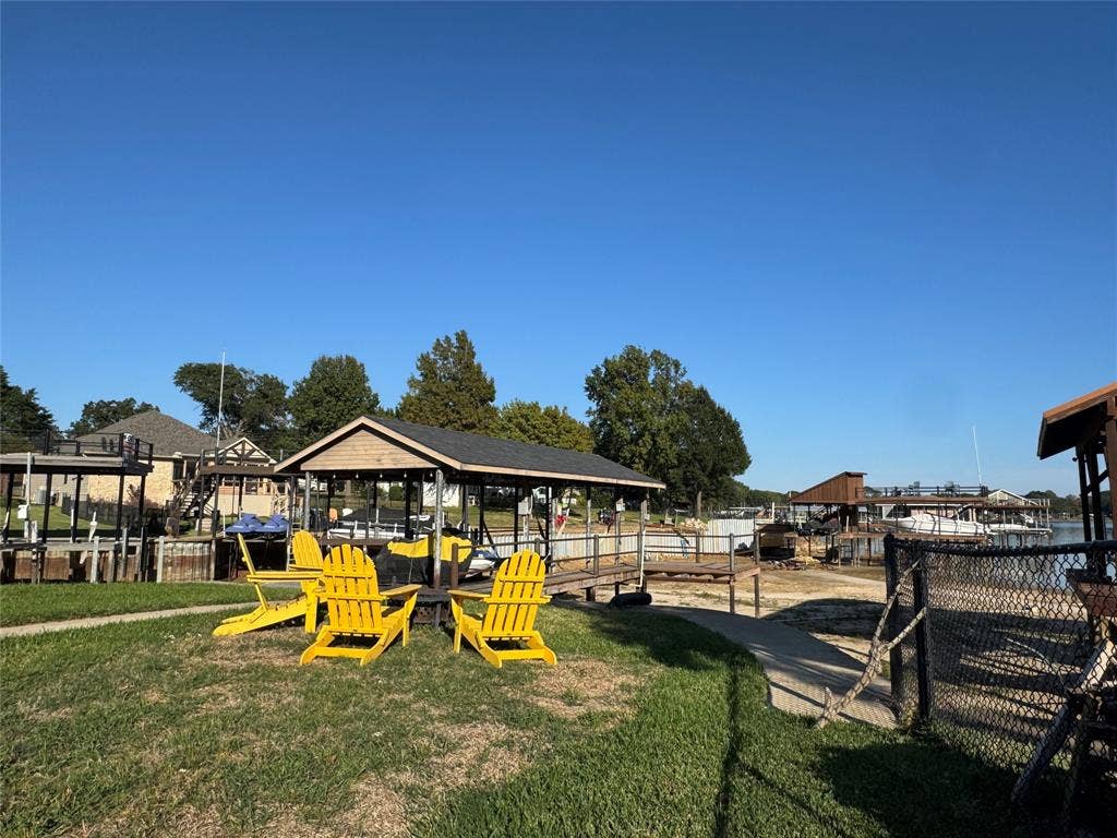 183 Seaside Drive, Gun Barrel City, TX 75156 183 Seaside Drive, Gun Barrel City, TX 75156