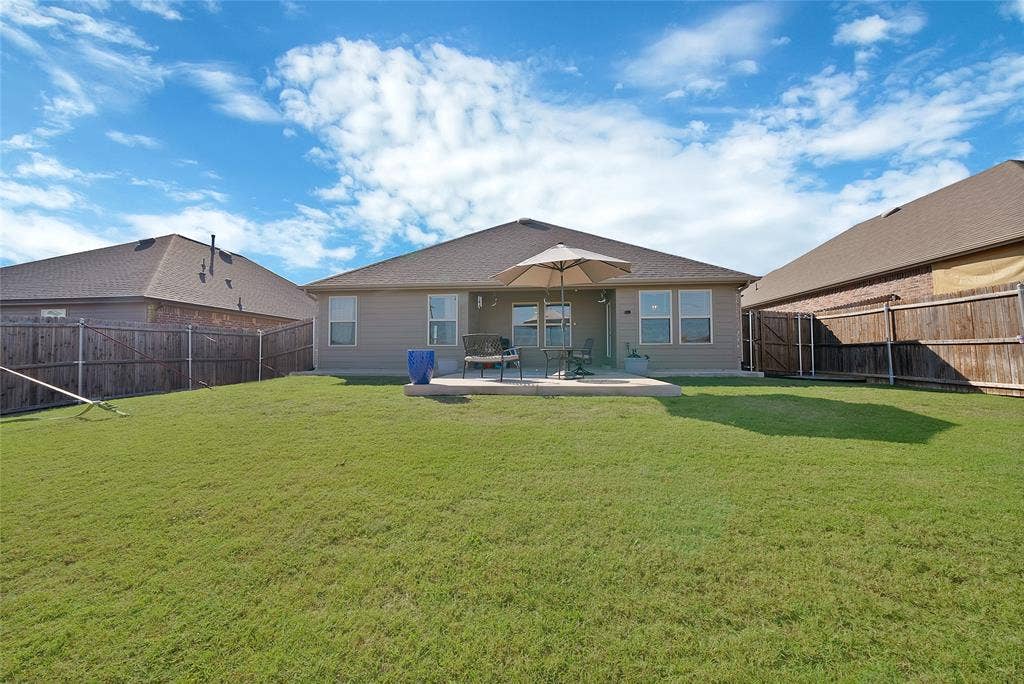 418 Gunsmoke Trail, Princeton, TX 75407