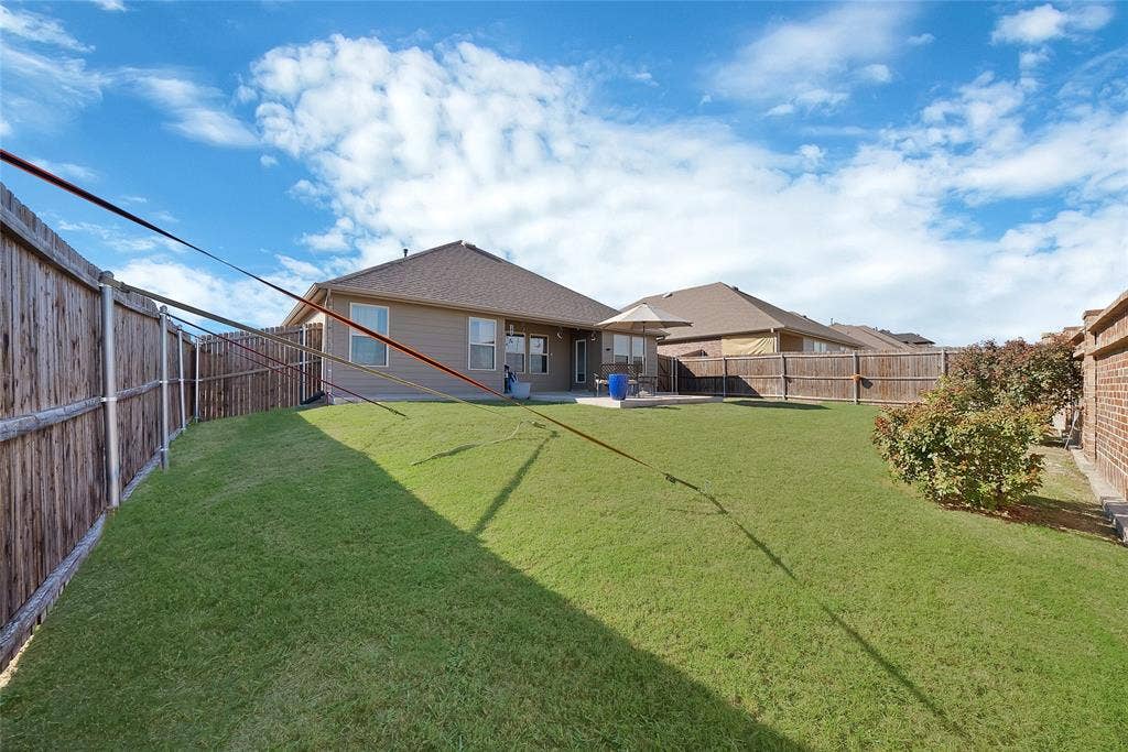 418 Gunsmoke Trail, Princeton, TX 75407