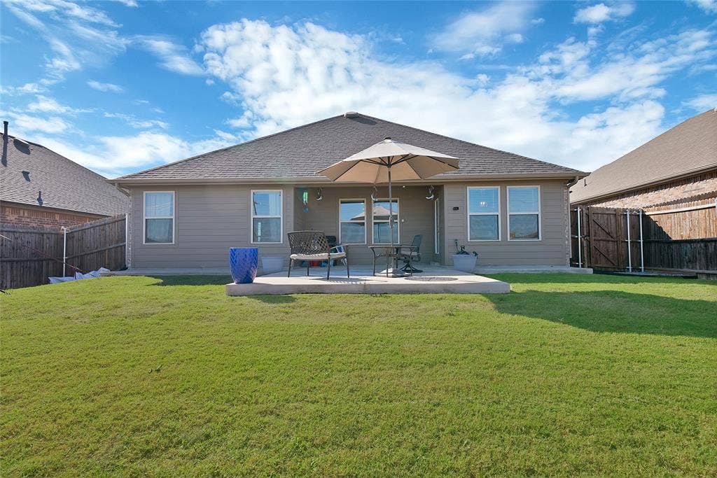 418 Gunsmoke Trail, Princeton, TX 75407