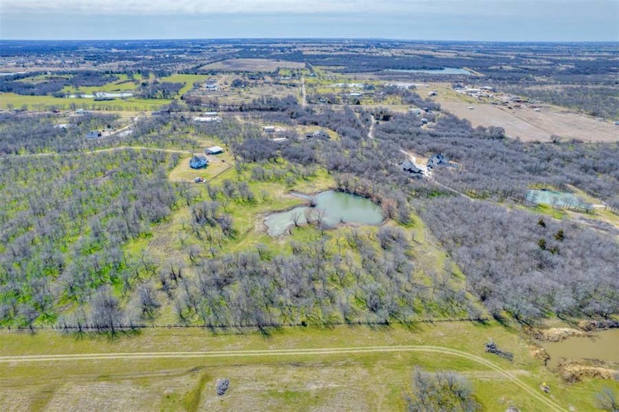 Property photo for 261 Vickie Lane, Gunter, TX