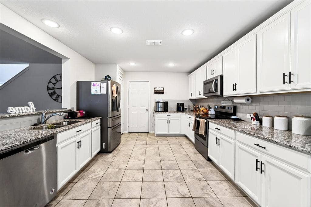 1720 Ackerly Drive, Forney, TX 75126