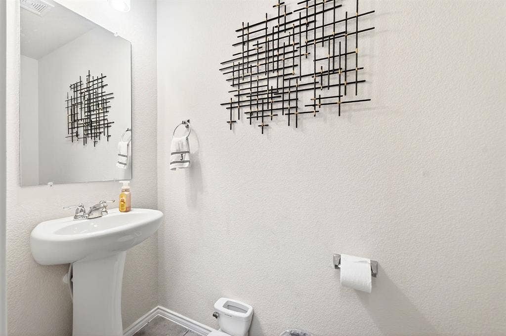1720 Ackerly Drive, Forney, TX 75126