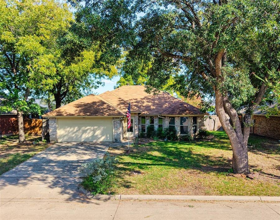 Property photo for 3648 Village Green Drive, Grand Prairie, TX