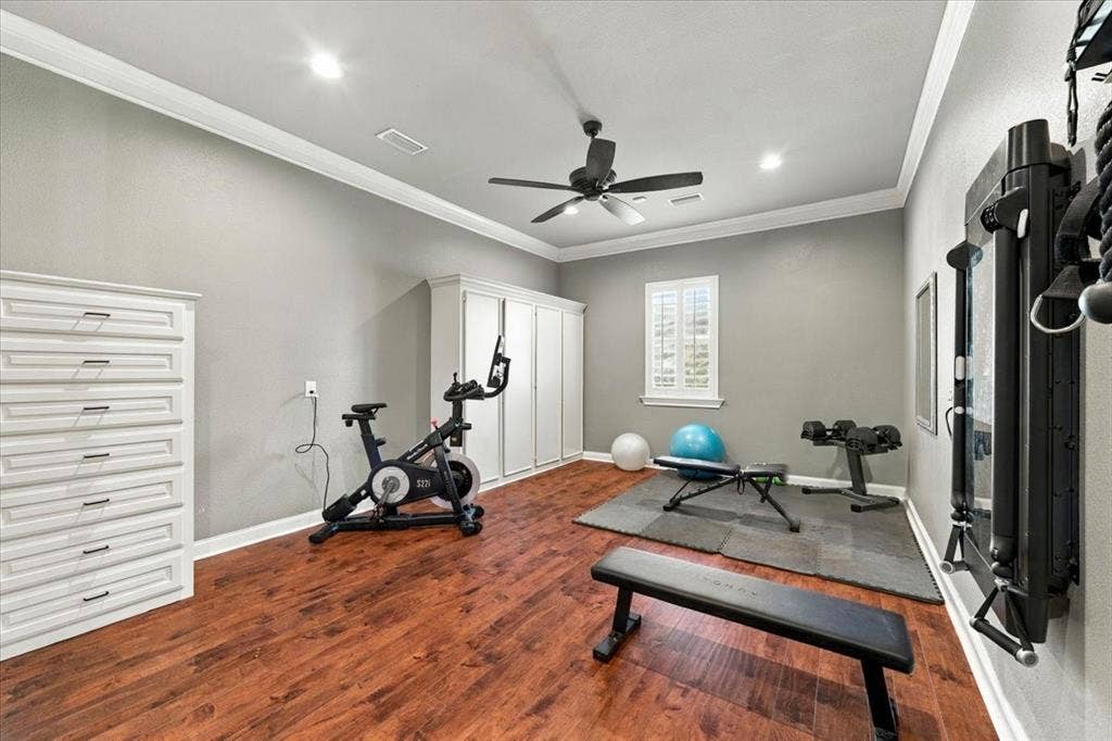 6040 Chapman Ridge Drive, Midlothian, TX 76065 6040 Chapman Ridge Drive, Midlothian, TX 76065