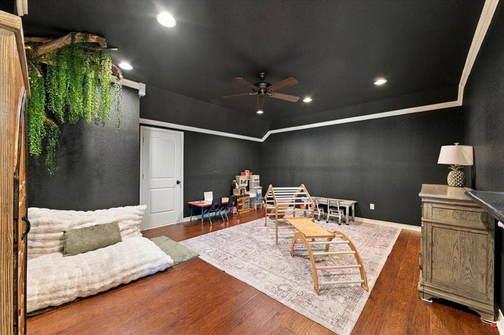 6040 Chapman Ridge Drive, Midlothian, TX 76065 6040 Chapman Ridge Drive, Midlothian, TX 76065