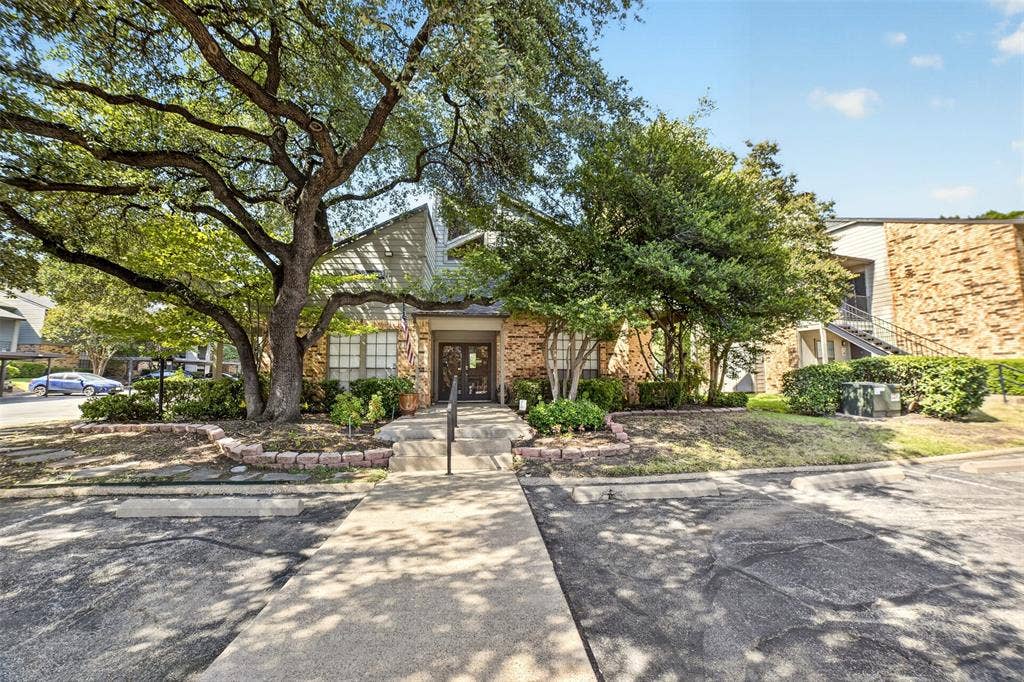 5335 Bent Tree Forest Drive, #213, Dallas, TX 75248 5335 Bent Tree Forest Drive, #213, Dallas, TX 75248