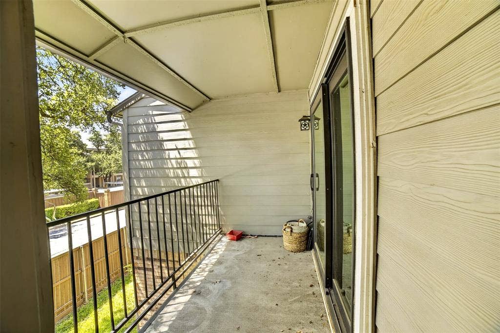 5335 Bent Tree Forest Drive, #213, Dallas, TX 75248 5335 Bent Tree Forest Drive, #213, Dallas, TX 75248