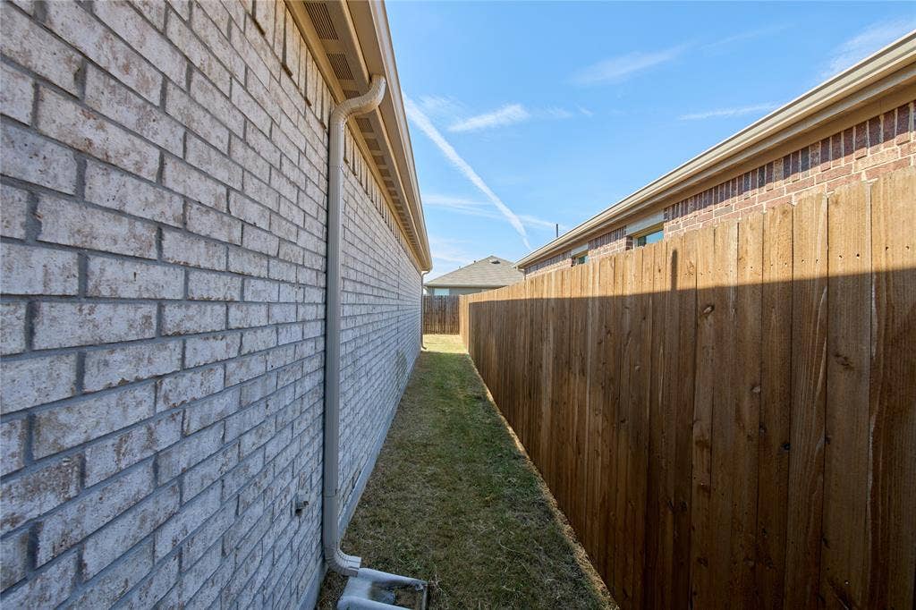 3966 Condor Drive, Crandall, TX 75114 3966 Condor Drive, Crandall, TX 75114