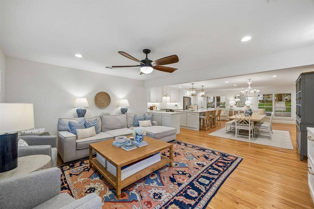 9924 Parkford Drive, Dallas, TX 75238