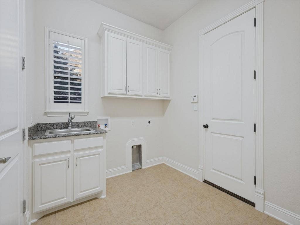 1070 Great Meadow Drive, Allen, TX 75013 1070 Great Meadow Drive, Allen, TX 75013