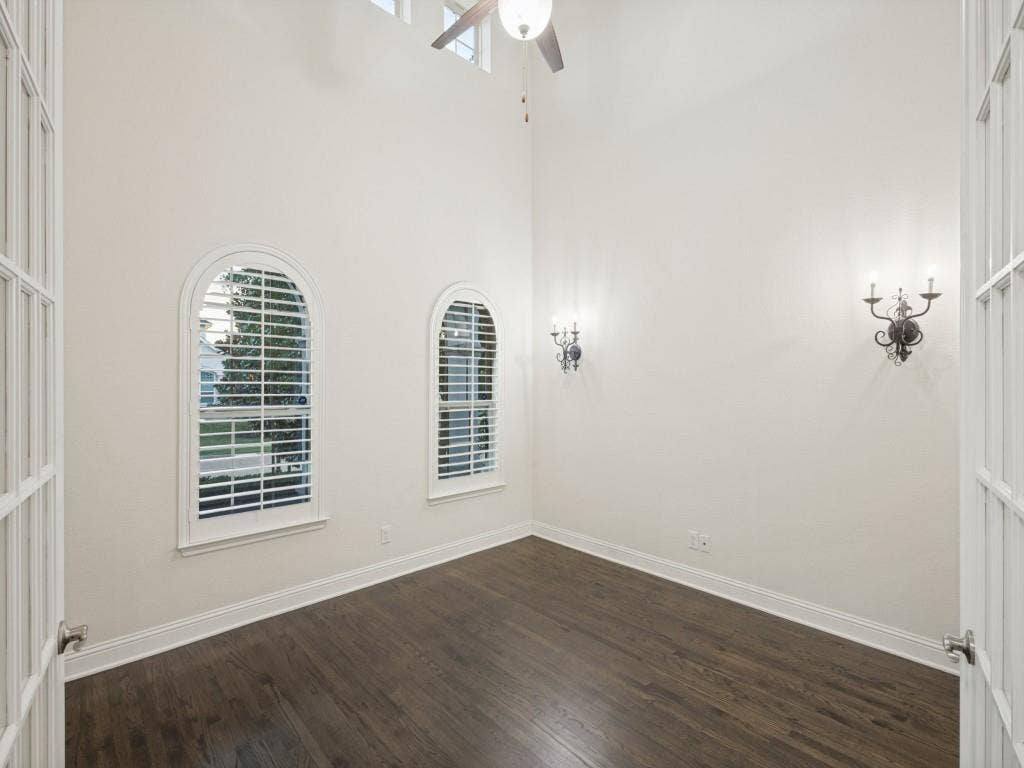 1070 Great Meadow Drive, Allen, TX 75013 1070 Great Meadow Drive, Allen, TX 75013