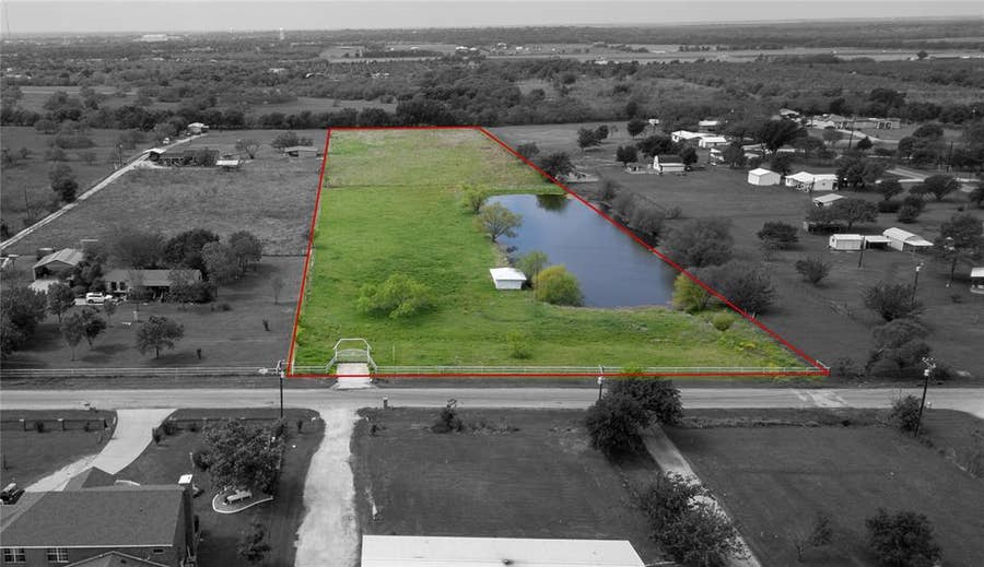 Property photo for 1233 Joyce Road, Kaufman, TX