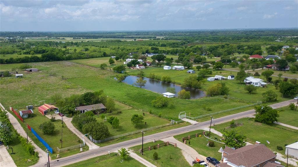 1233 Joyce Road, Kaufman, TX 75142