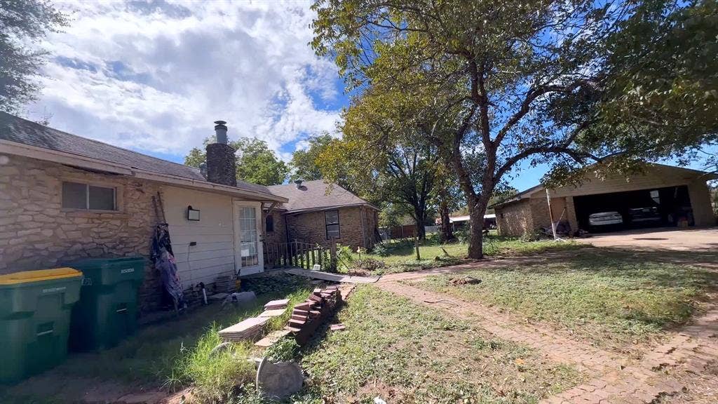 451 E Rocket Road, Lorena, TX 76655