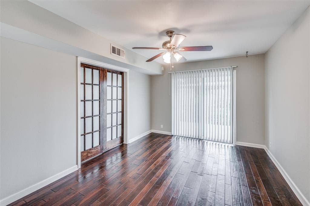 5323 Fleetwood Oaks Avenue, #255, Dallas, TX 75235 5323 Fleetwood Oaks Avenue, #255, Dallas, TX 75235
