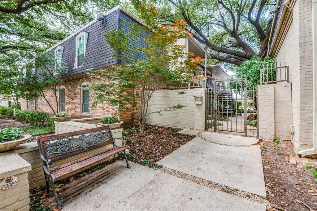 5323 Fleetwood Oaks Avenue, #255, Dallas, TX 75235 5323 Fleetwood Oaks Avenue, #255, Dallas, TX 75235