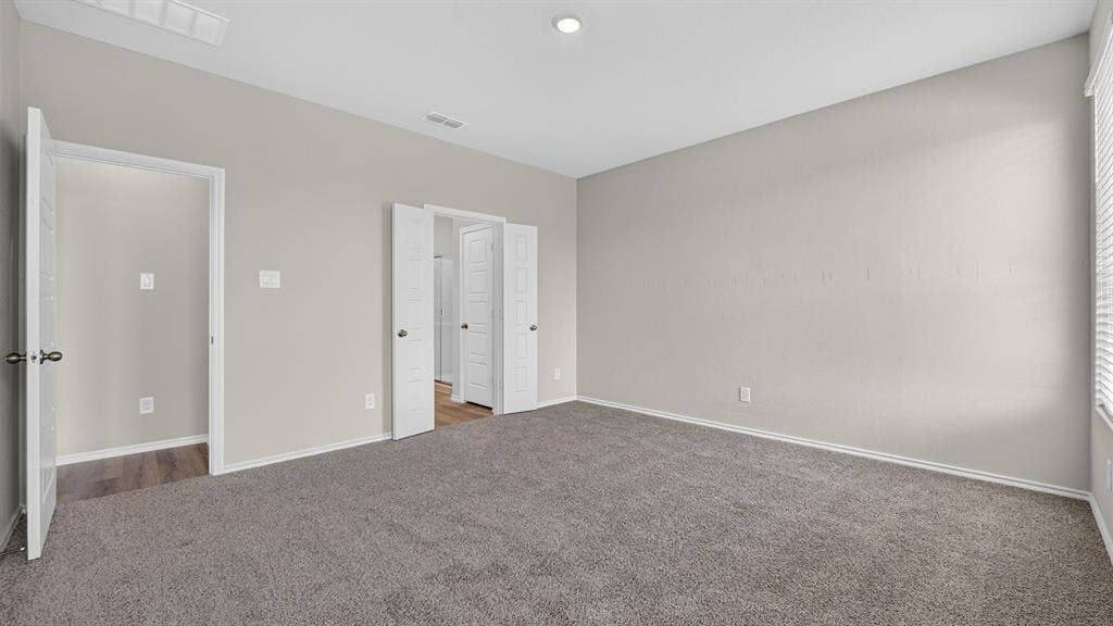 1409 CANTERBURY Trail, DeSoto, TX 75115