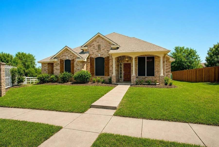 Property photo for 4402 Horizon Drive, Garland, TX