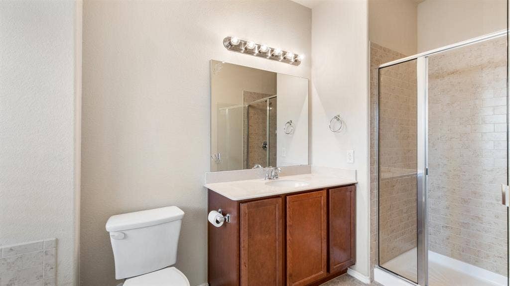 9925 Pronghorn Road, McKinney, TX 75071 9925 Pronghorn Road, McKinney, TX 75071