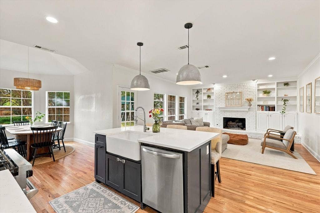 142 Whispering Hills Drive, Coppell, TX 75019 142 Whispering Hills Drive, Coppell, TX 75019