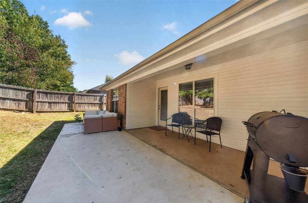 1629 Crockett Drive, Tyler, TX 75701 1629 Crockett Drive, Tyler, TX 75701