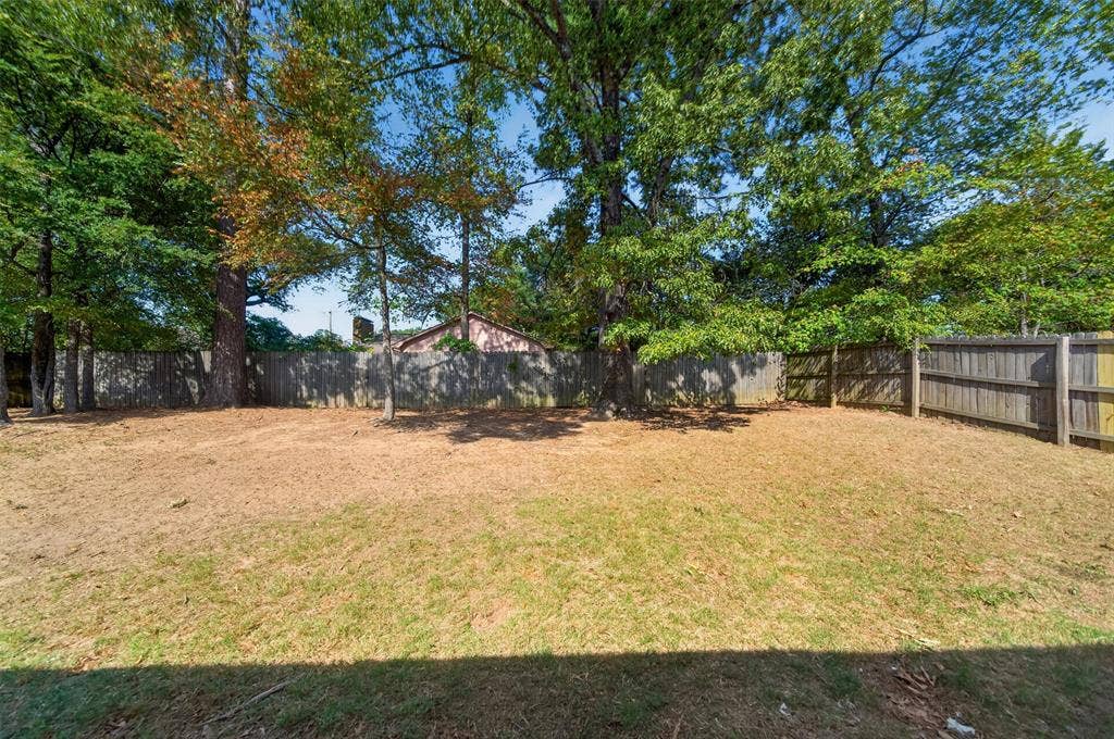 1629 Crockett Drive, Tyler, TX 75701 1629 Crockett Drive, Tyler, TX 75701